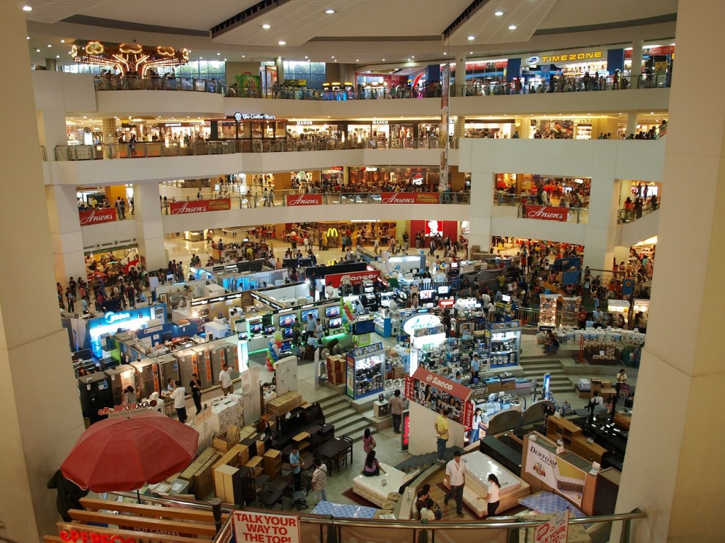 mall-591337_1920